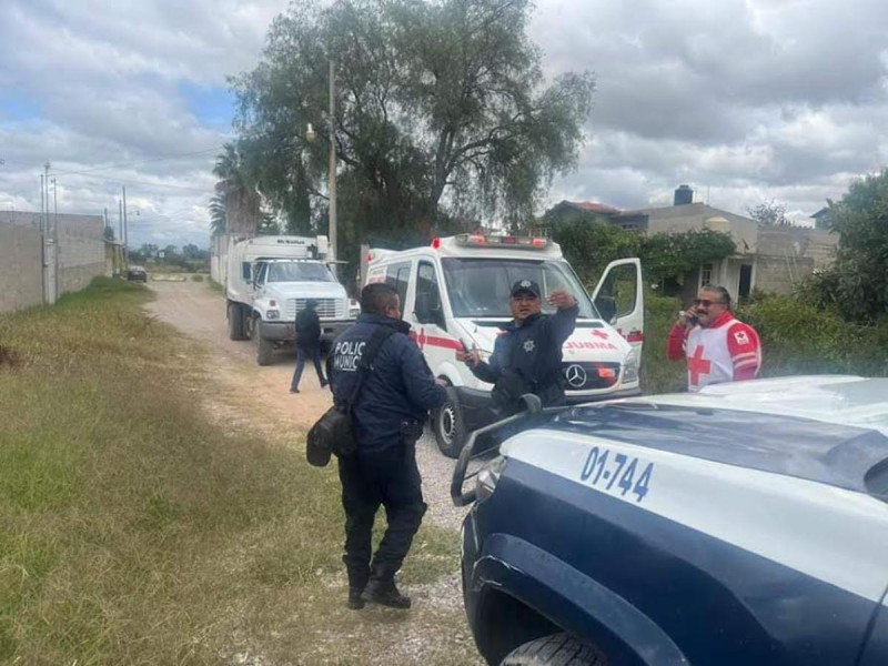 Chofer de camión de la basura atropella y mata a su compañero